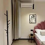 La 3*