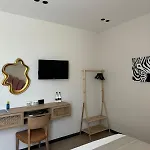 La Hotel