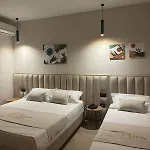 La Hotel