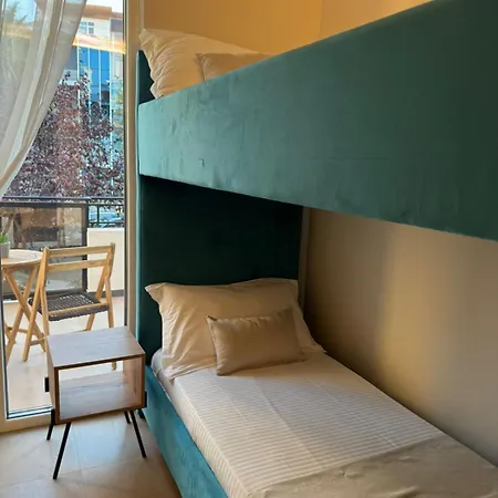 La Hotel