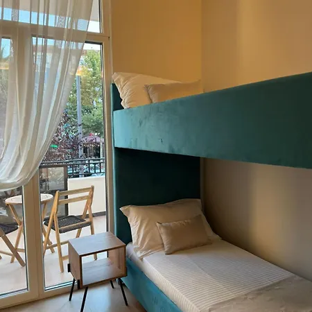 La 3* Durrës