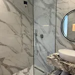 La Hotel 3*