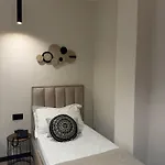 La 3*