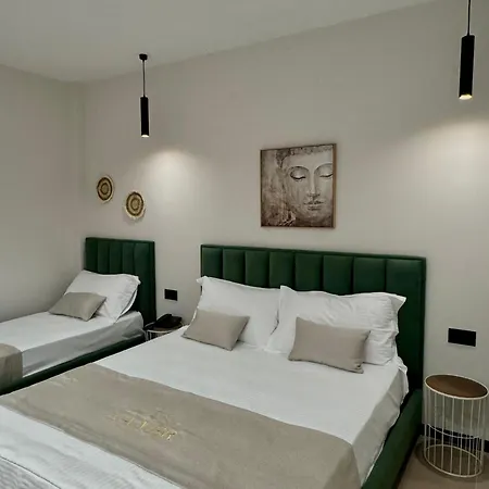 La Hotel Durrës