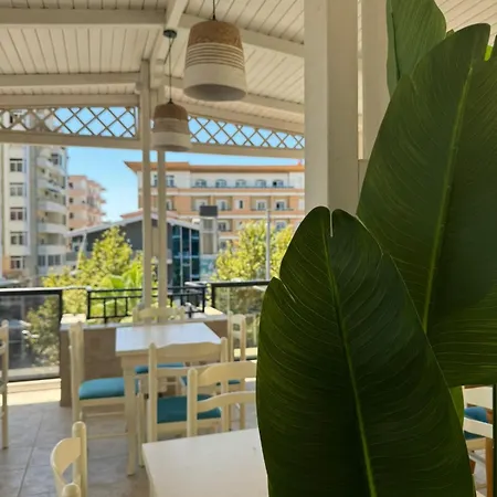 Hotel La 3*